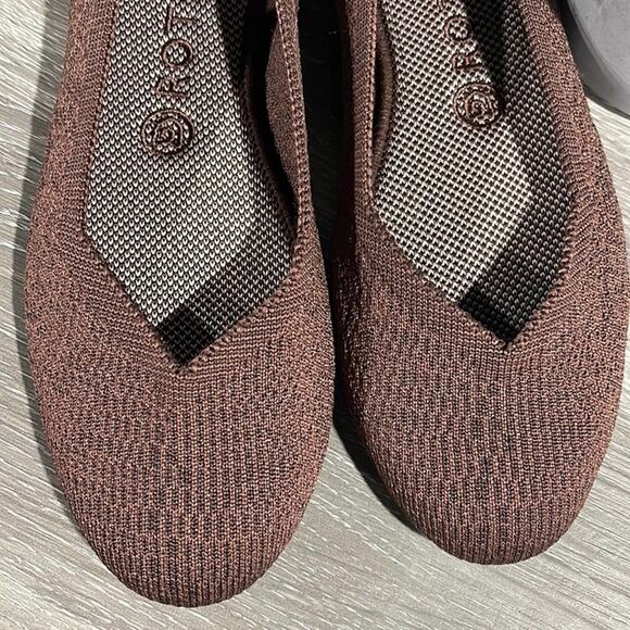 Rothys round truffle python size 8 brown flat shoes - Picture 5 of 16